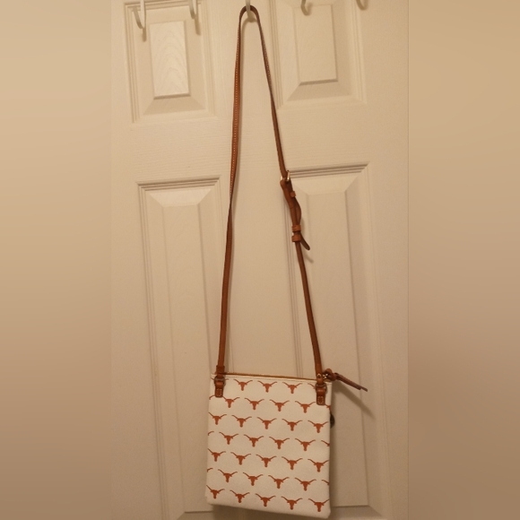 🤘Dooney & Bourke University of Texas at Austin Longhorns UT Crossbody Pu - Picture 6 of 8